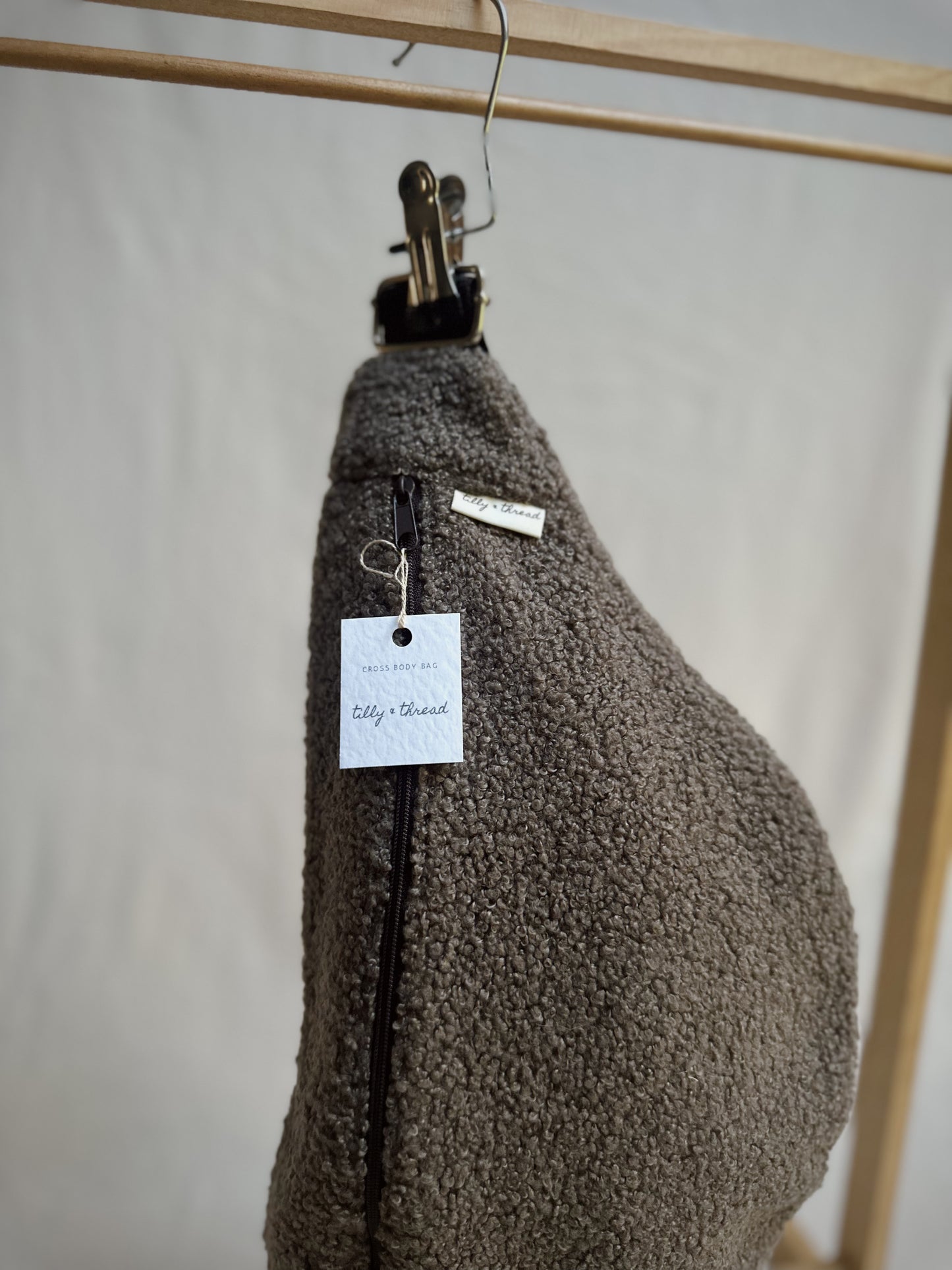 Teddy Cross Body Bag (Truffle)