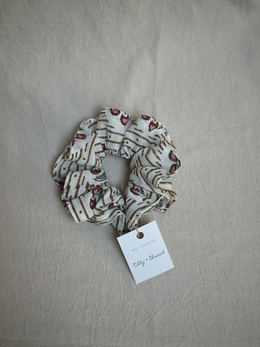 Midi Scrunchie (Cherry)