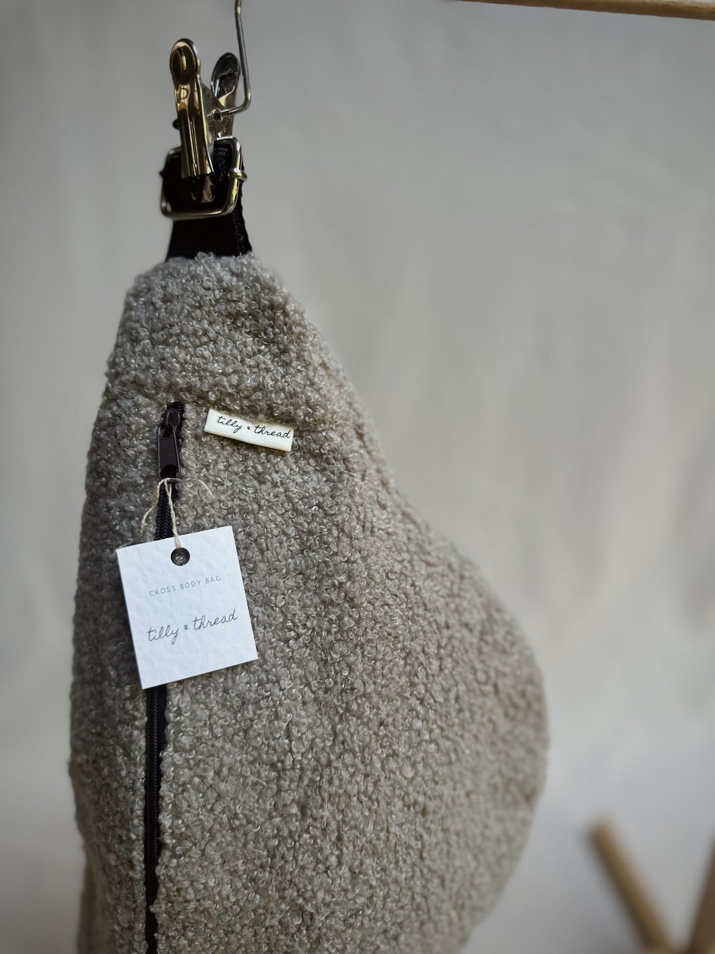 Teddy Cross Body Bag (Mink)